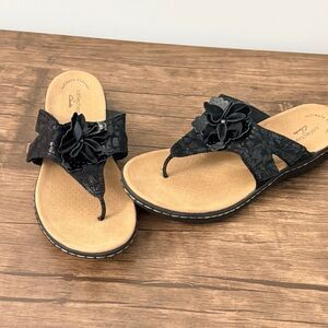 Clark’s Women’s Sandal